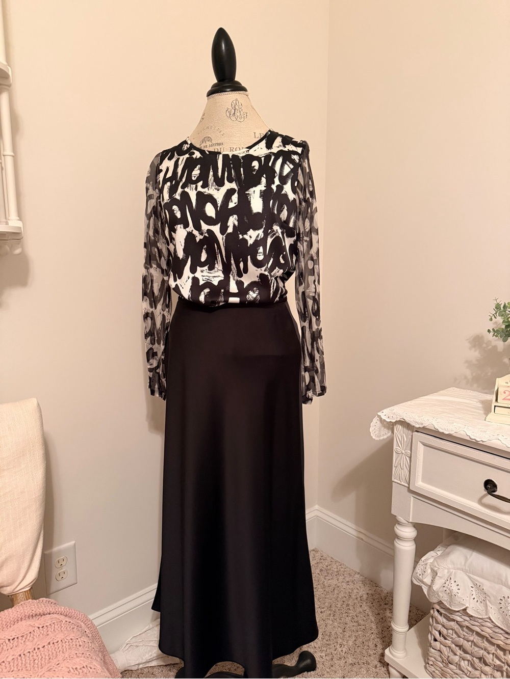 Sisley Black and White Script Print Sheer-Sleeve Blouse